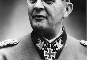 Эрих Бах
