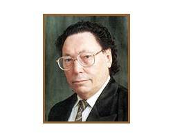 На фото Юван Шесталов