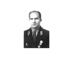На фото Эдуард Буйновский