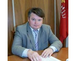 На фото Эдуард Батанов