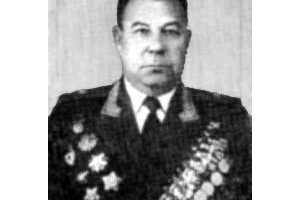 Георгий Комаров