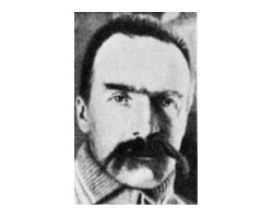 На фото Юзеф Пилсудский