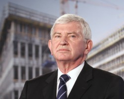 На фото Эрнст Урлау