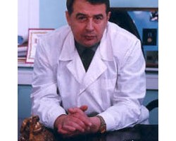 На фото Юрий Шевченко