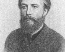 На фото Юрий Богданович