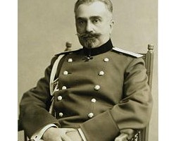 На фото Юрий Данилов