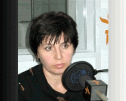 На фото Элла Кесаева