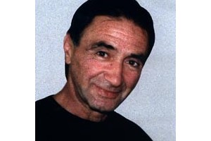 Эдуард Маркаров