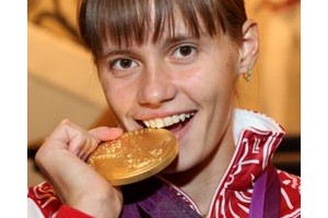 Елена Лашманова