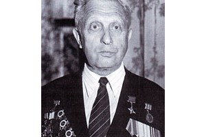 Николай Данюшин