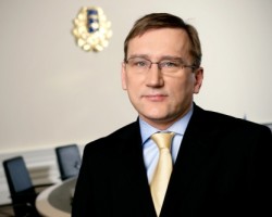 На фото Юхан Партс