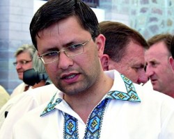 На фото Юрий Чижмарь