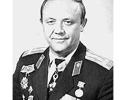 На фото Юрий Сенкевич