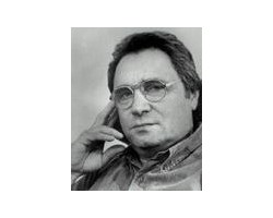 На фото Юрий Платонов