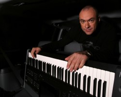 На фото Евгений Кобылянский