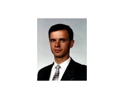 На фото Юрий Гидзенко