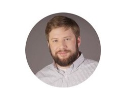 На фото Юровицкий Павел