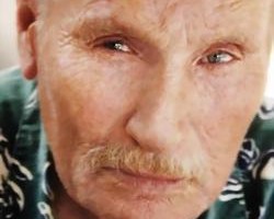 На фото Эдвард Гевард Банкер