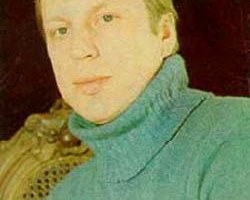 На фото Юрий Богатырев