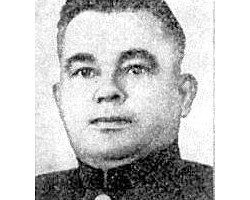 На фото Григорий Гапонов