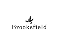 На фото Brooksfield Collection