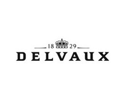 На фото Devlaux