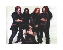 На фото Dimmu Borgir