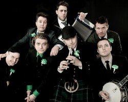 На фото Dropkick Murphys