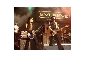 Evereve