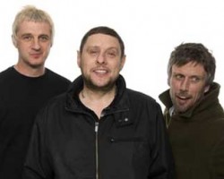 На фото Happy Mondays