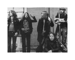 На фото Hawkwind