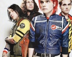 На фото Killjoys