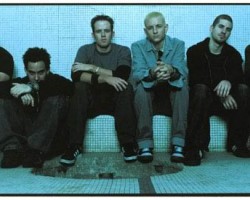 На фото Linkin Park