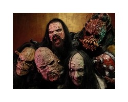 На фото Lordi