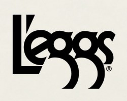 На фото L'eggs