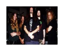 На фото Malevolent Creation