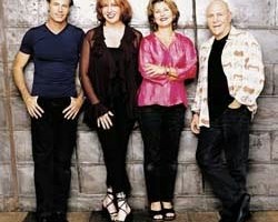 На фото Manhattan Transfer