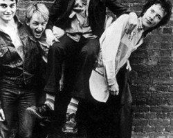 На фото Public Image Ltd