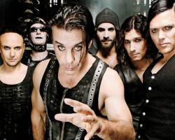 На фото Rammstein