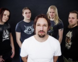 На фото Sonata Arctica