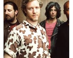 На фото Spin Doctors