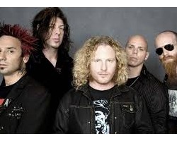 На фото Stone Sour