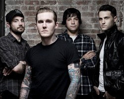 На фото The Gaslight Anthem