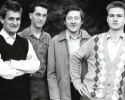 На фото The Housemartins