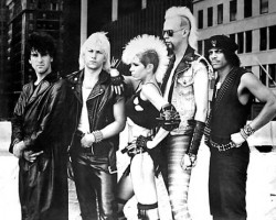 На фото The Plasmatics