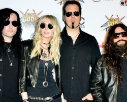 На фото The Pretty Reckless