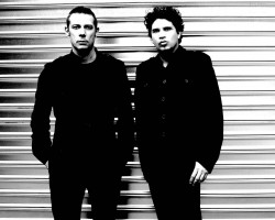 На фото Thievery Corporation