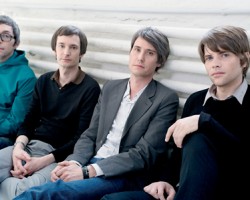 На фото Tocotronic