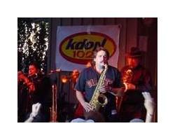 На фото Tower Of Power