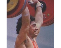 На фото Юрий Варданян